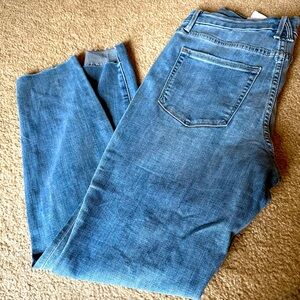 Good American Good Legs Raw Hem*NWT*